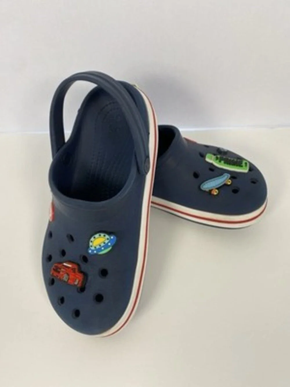 Crocs Unisex Navy Clog Sandals size C13 W/Charms.